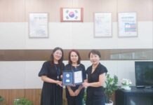 “어려운 이웃을 보살피는 여러분이 진정한 사회복지 실천가입니다”